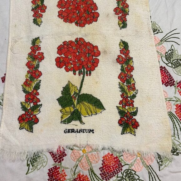 Vintage Cannon Hand Tea Kitchen Towel Geranium Floral Botanical Cottage Retro - Picture 4 of 5